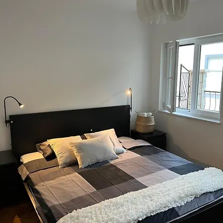 Modern Lili's Place In * Mošćenička Draga